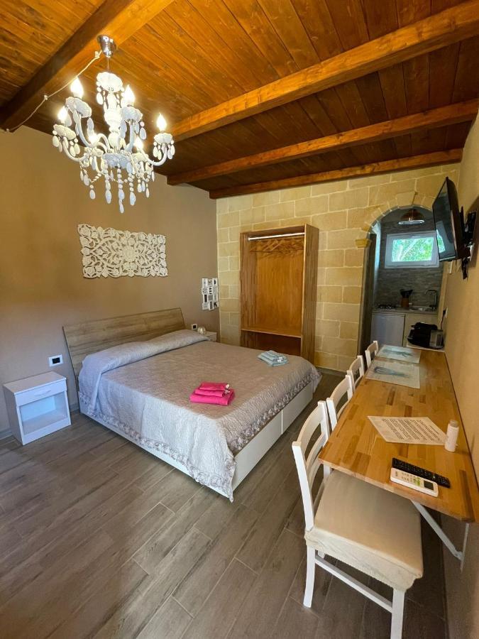 B&B Le Carrube Sava Luaran gambar
