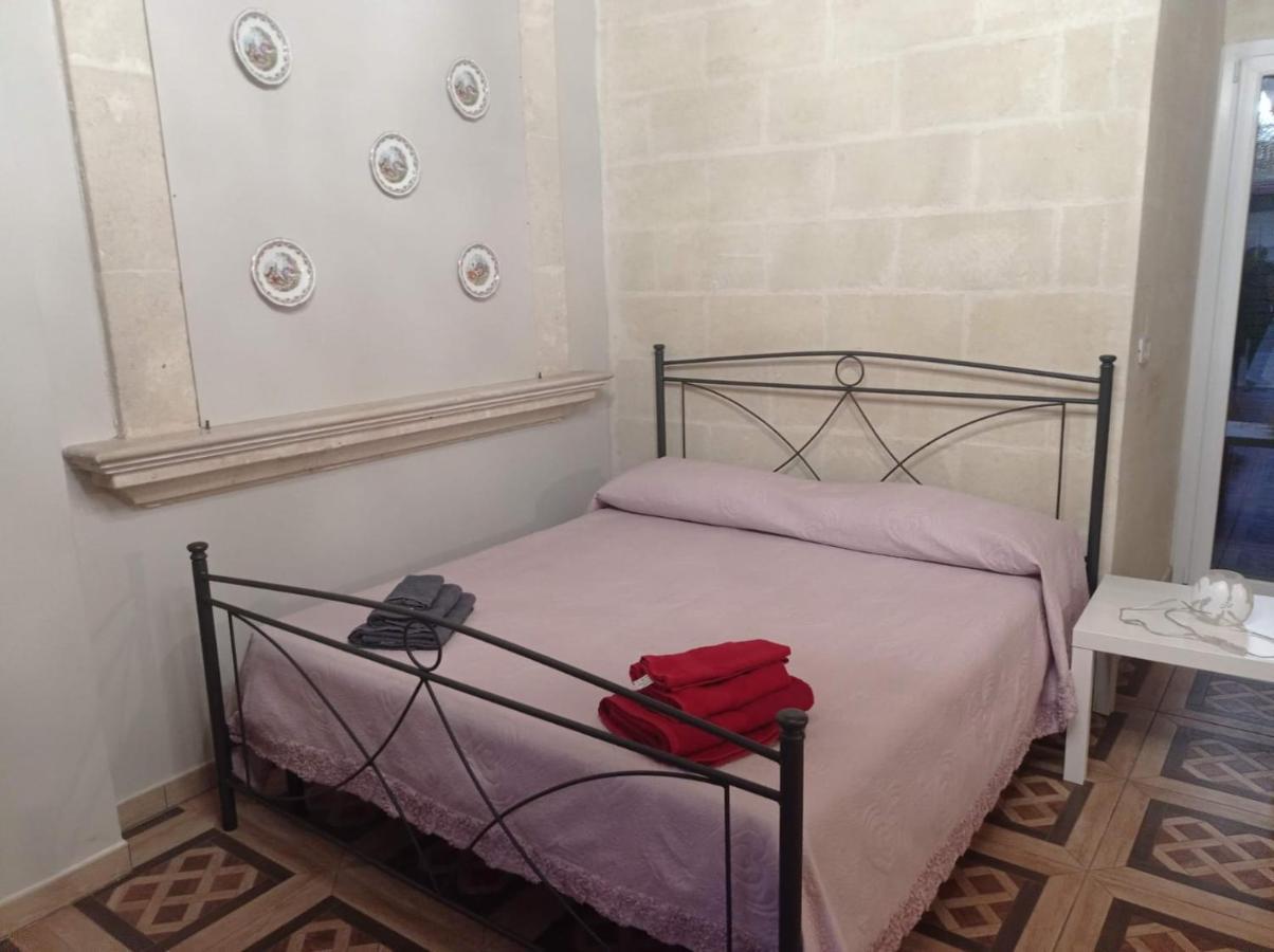 B&B Le Carrube Sava Luaran gambar